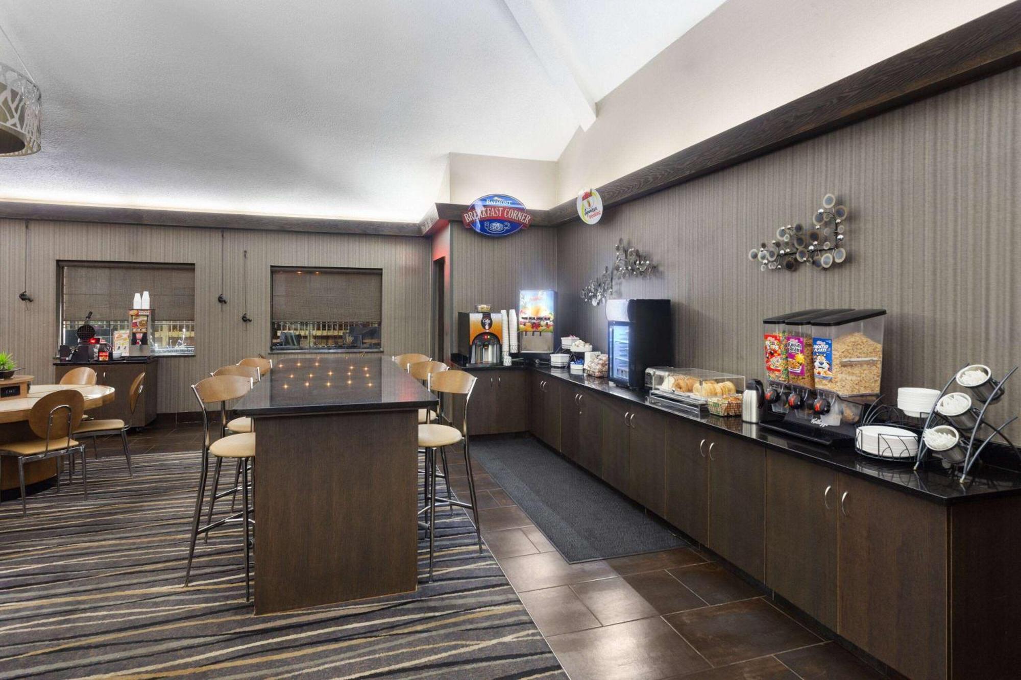 Super 8 By Wyndham Copley Akron Dış mekan fotoğraf